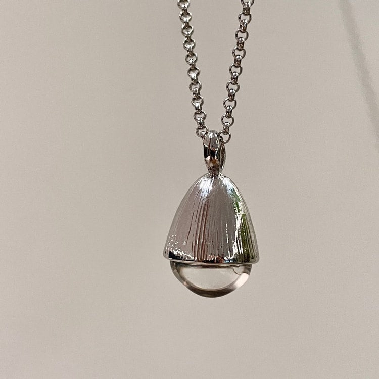 Water Drop Pendant Necklace for Women – Geometric Fashion Jewelry